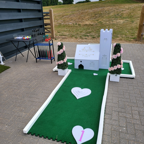 Wedding Crazy Golf