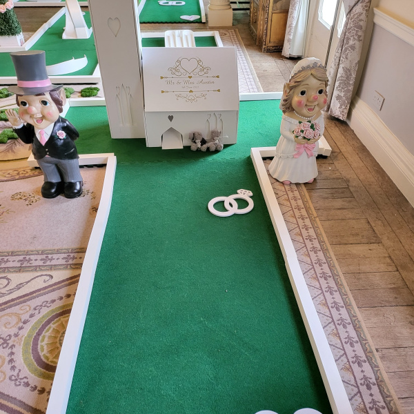 Wedding Crazy Golf