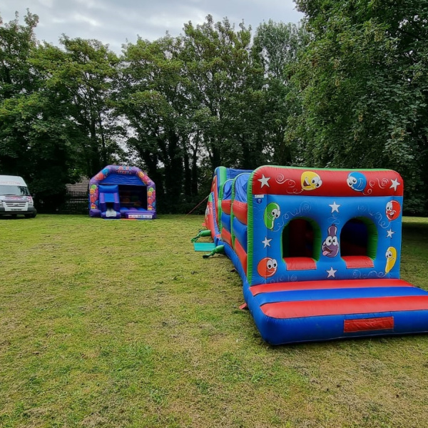 Activity Bouncy Castle