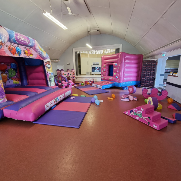 Pink Enclosed Bouncy Castle & Soft Play