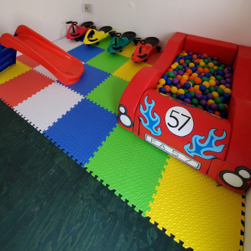 Racing Car Ball Pit