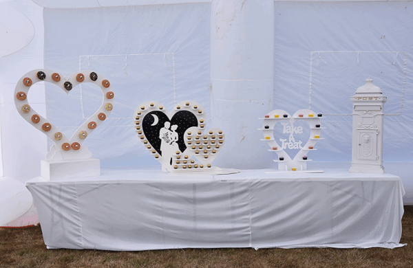 cupcake stand wedding hire, East Sussex