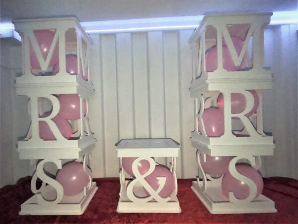 mr & mrs decorations, wooden cubes hire